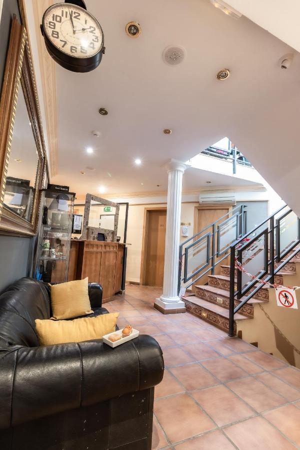 Hostal Rural El Cano By Vivere Stays Alpedrete Eksteriør bilde