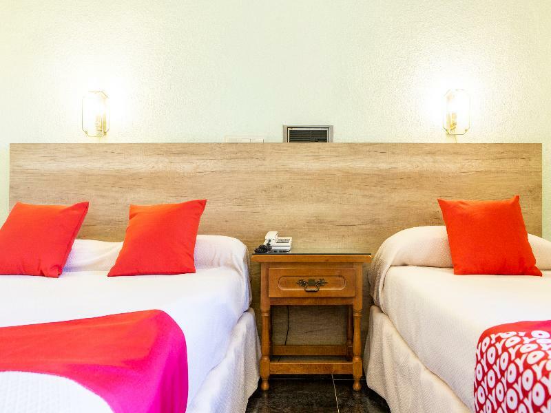 Hostal Rural El Cano By Vivere Stays Alpedrete Eksteriør bilde
