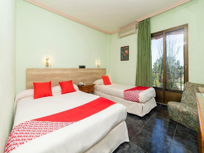 Hostal Rural El Cano By Vivere Stays Alpedrete Eksteriør bilde