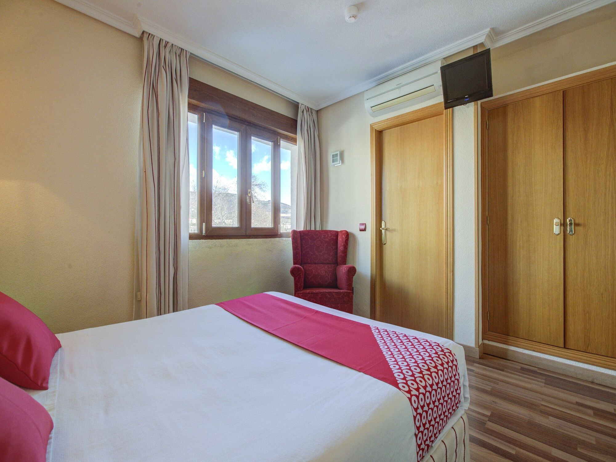 Hostal Rural El Cano By Vivere Stays Alpedrete Eksteriør bilde